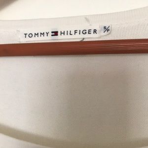 Tommy Hilfiger light sweater top Small